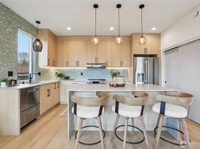 2628 58th Avenue SW, Seattle WA 98116