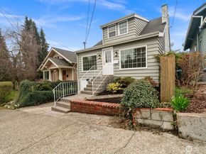 921 N 50th Street, Seattle WA 98103