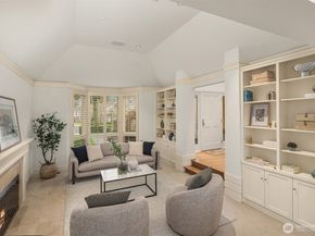 1716 Bellevue Way NE, Bellevue WA 98004