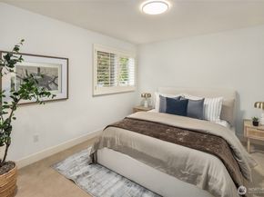 1716 Bellevue Way NE, Bellevue WA 98004
