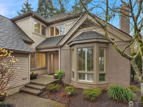 1716 Bellevue Way NE, Bellevue WA 98004