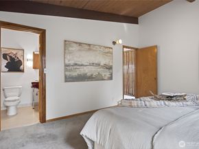 3921 25th Avenue S, Seattle WA 98108