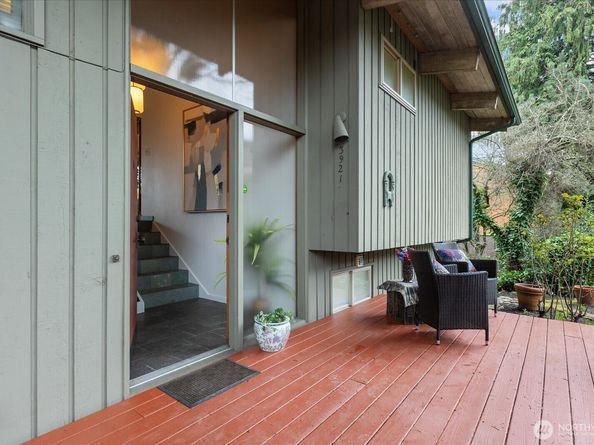 3921 25th Avenue S, Seattle WA 98108