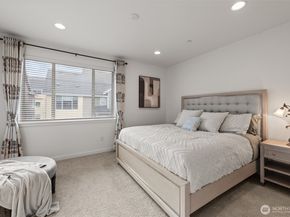 15729 NE 14th Aly, Bellevue WA 98008