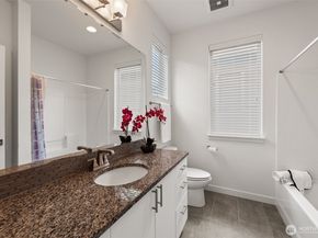 15729 NE 14th Aly, Bellevue WA 98008