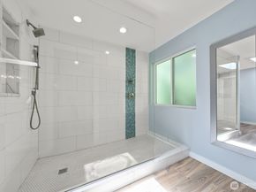 4830 88th Place SE, Mercer Island WA 98040