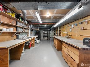 4830 88th Place SE, Mercer Island WA 98040