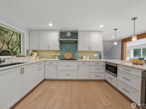 4830 88th Place SE, Mercer Island WA 98040