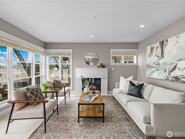 1240 5th Avenue N 201, Seattle WA 98109