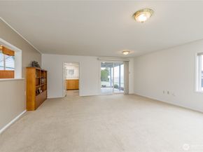 9229 S 200th Street, Kent WA 98031