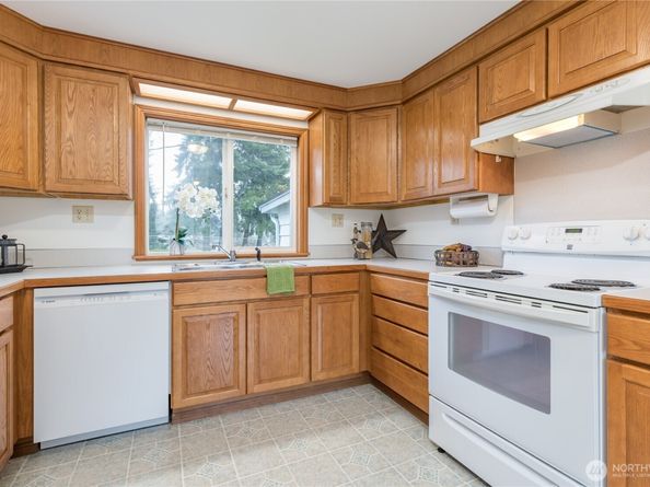 9229 S 200th Street, Kent WA 98031