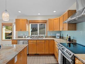 19811 13th Place W, Lynnwood WA 98036