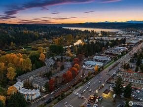 7721 NE 175th Street 103, Kenmore WA 98028