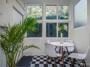 1310 Queen Anne Avenue N 15, Seattle WA 98109