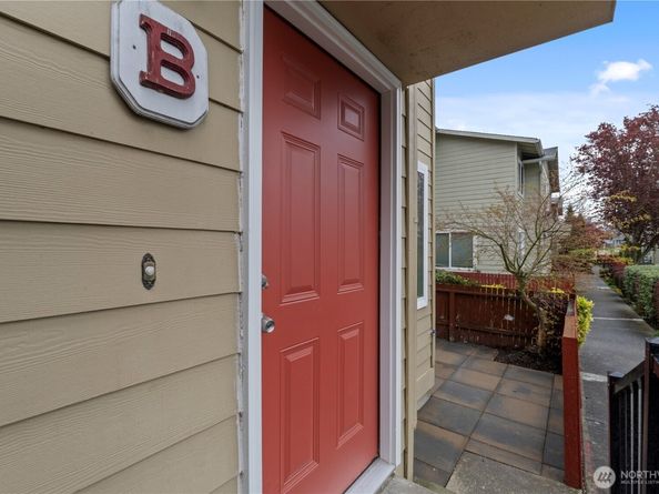 2902 13th Street 3B, Everett WA 98201
