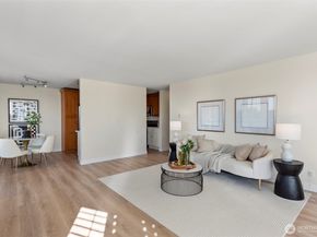 500 W Olympic Place 203, Seattle WA 98119