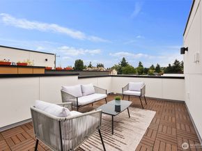 9239 A 16th Avenue SW, Seattle WA 98106
