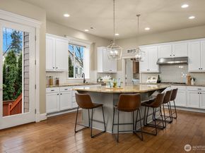 12211 168th Court NE, Redmond WA 98052