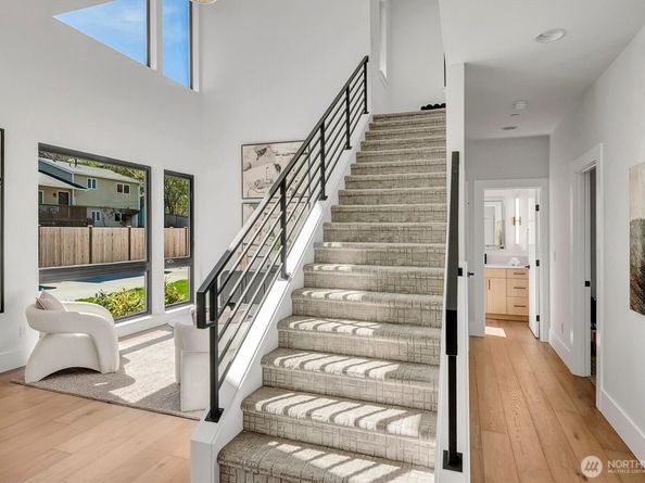 16219 Simonds Road NE, Kenmore WA 98028