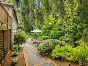 14222 108th Avenue NE, Kirkland WA 98034