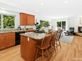 14222 108th Avenue NE, Kirkland WA 98034