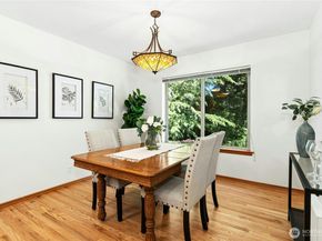 14222 108th Avenue NE, Kirkland WA 98034