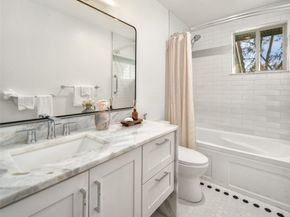 7010 SW Maury Park Road, Vashon WA 98070