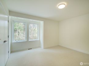 865 Front Street S, Issaquah WA 98027