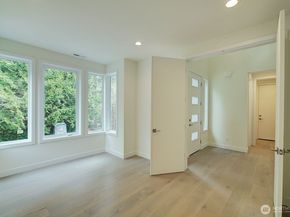 865 Front Street S, Issaquah WA 98027