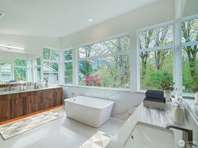 865 Front Street S, Issaquah WA 98027