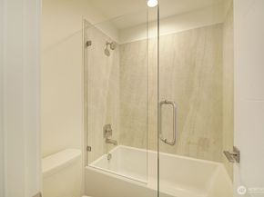 865 Front Street S, Issaquah WA 98027