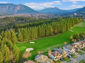 35814 SE Crestview Loop, Snoqualmie WA 98065