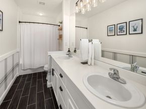 35814 SE Crestview Loop, Snoqualmie WA 98065