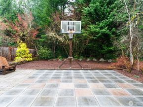 8100 231st Place NE, Redmond WA 98053