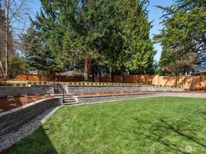 1917 166th Place NE, Bellevue WA 98008