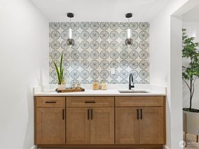 16807 NE 6TH Place, Bellevue WA 98008