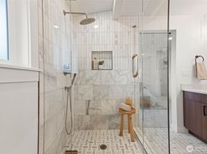 16807 NE 6TH Place, Bellevue WA 98008