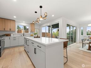 16807 NE 6TH Place, Bellevue WA 98008