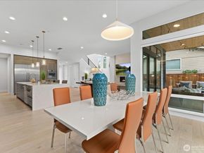 13038 NE 102nd Place, Kirkland WA 98033