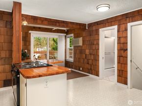 18023 62nd Avenue NE, Kenmore WA 98028
