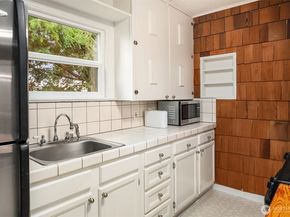 18023 62nd Avenue NE, Kenmore WA 98028