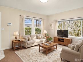 18023 62nd Avenue NE, Kenmore WA 98028