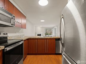 11309 NE 128th Street F104, Kirkland WA 98034