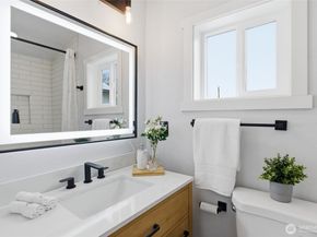 2124 15th Street, Bremerton WA 98312