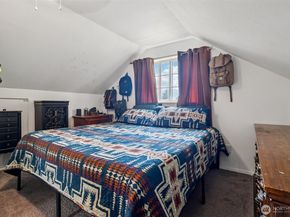 15720 120th Avenue SE, Renton WA 98058