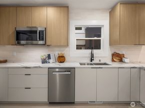 1412 Taylor Avenue N, Seattle WA 98109
