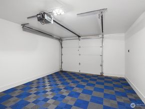 1412 Taylor Avenue N, Seattle WA 98109