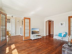 519 W Roy Street 309, Seattle WA 98119