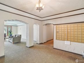 519 W Roy Street 309, Seattle WA 98119
