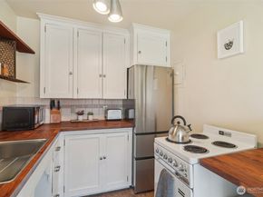 519 W Roy Street 309, Seattle WA 98119